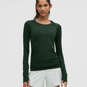 Swiftly Tech Long Sleeve Hip Length 2.0 size 8